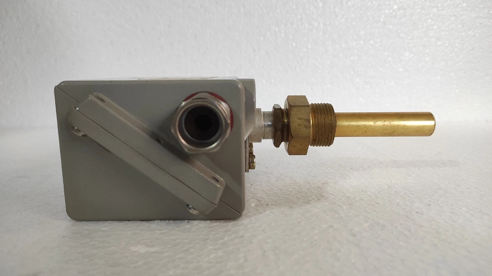 admin/uploads/uploads/danfoss kps 80 thermostat temperature switch_7.webp